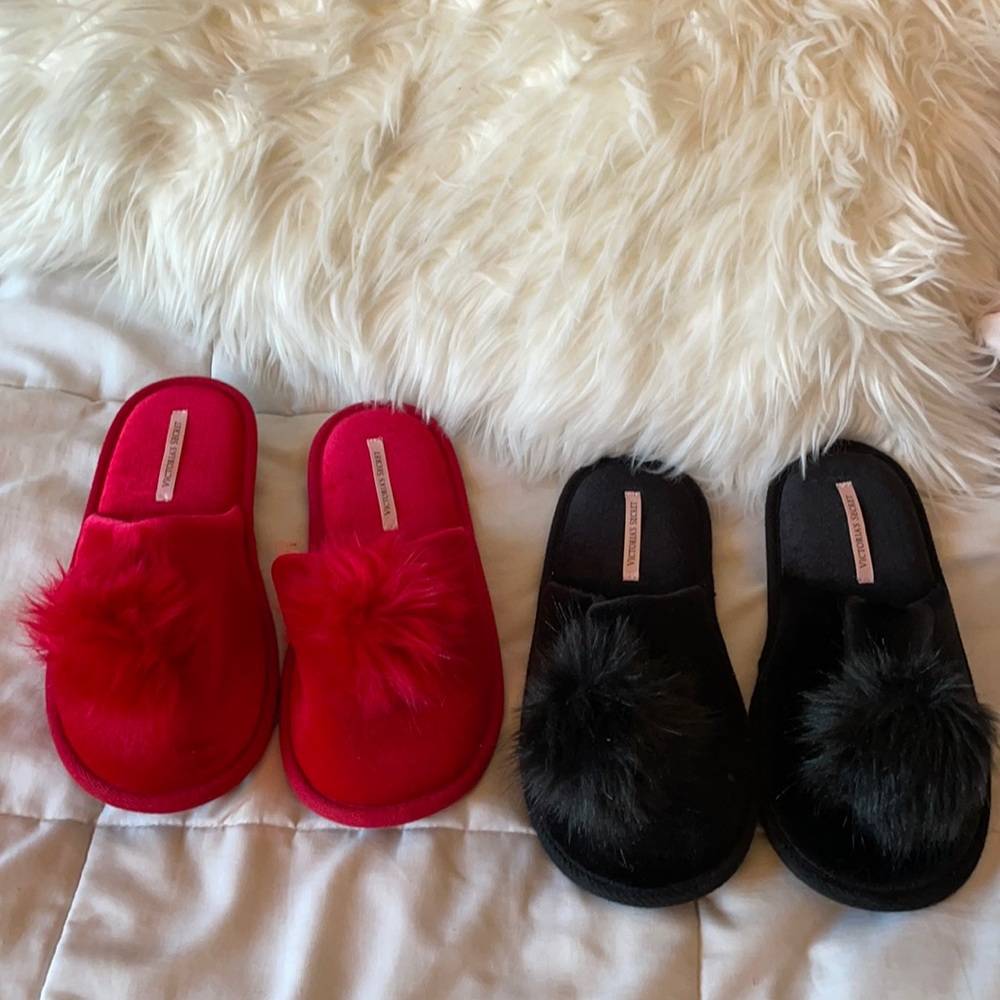 NWT Red & black Victoria Secret cotton slippers